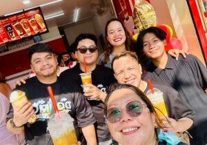 Cebuanos savor the Irresistible Mango Royal Milkshake for the First Time